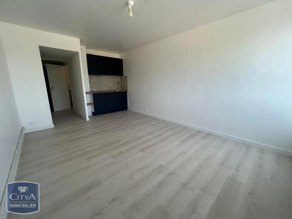 Appartement à louer 1 pièce 27.06m² Le Mans (72100)