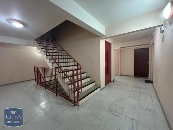 Appartement à louer 1 pièce 27.06m² Le Mans (72100)