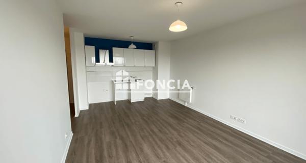 Location Appartement 3 pièces 54.18 m² - Saint-michel-sur-orge 91240