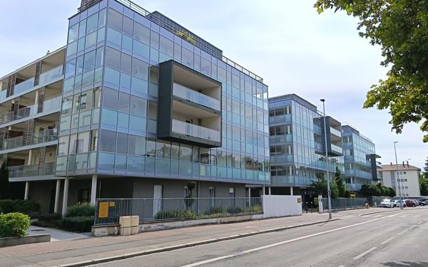 Appartement à vendre    2 pièces • 39 m2 Strasbourg