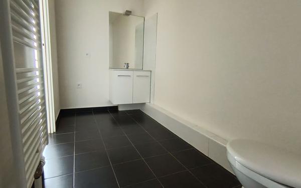 Appartement à vendre    2 pièces • 39 m2 Strasbourg
