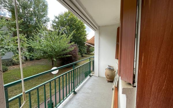 Appartement à vendre    4 pièces • 65,99 m2 Yerres