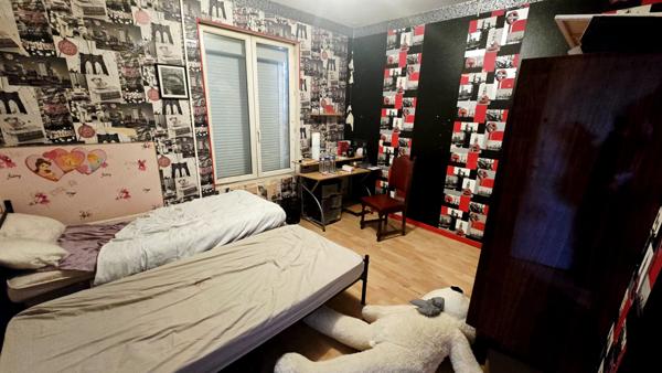 Maison St Quentinoise  2 pièce(s) 60 m2 avec courette