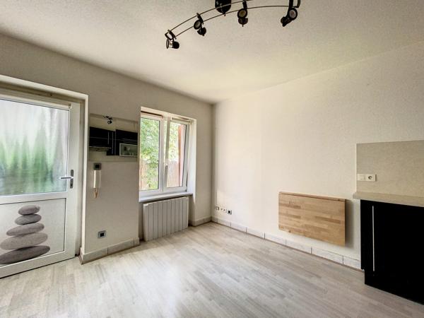 STRASBOURG Cronenbourg - Atypique 2P indépendant