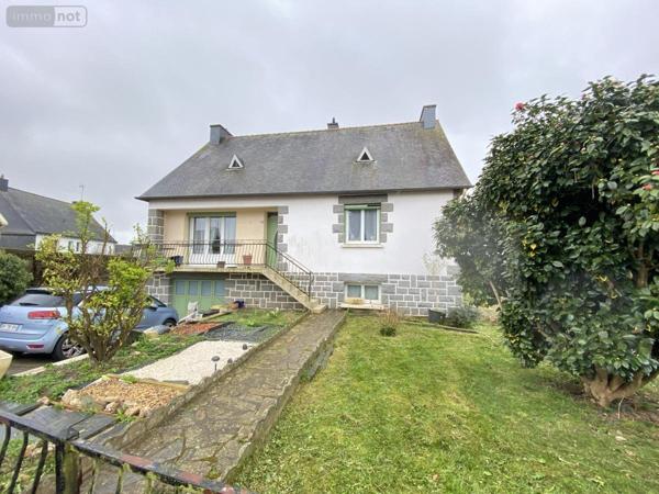 Maison à vendre à Loudéac dans les Côtes-d'Armor (22600), ref : 22110-2303