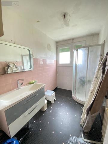 Maison à vendre à Loudéac dans les Côtes-d'Armor (22600), ref : 22110-2303