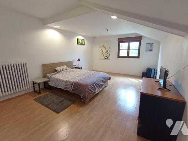 MAISON A VENDRE, CALIGNY.  

Beaucoup de charme pour cette maison de 166.53m², en très bon ét...