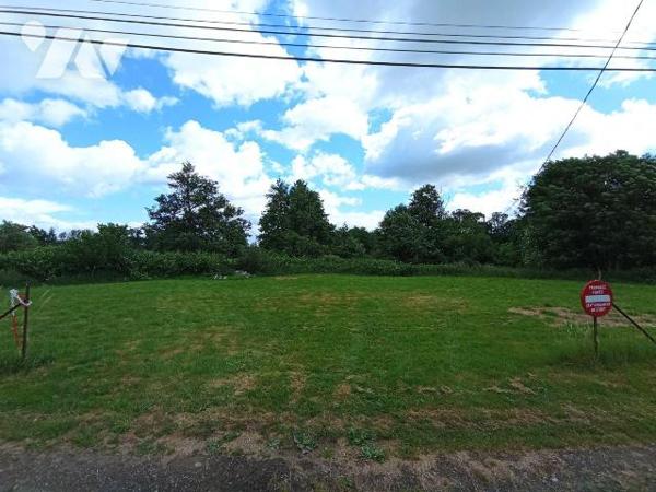 MAISON A VENDRE, CALIGNY.  

Beaucoup de charme pour cette maison de 166.53m², en très bon ét...