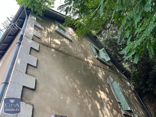 Immeuble à vendre 192m²