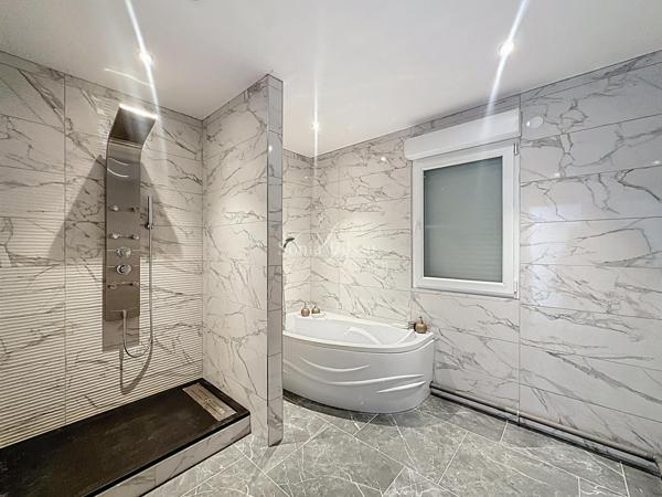 MAISON INDIVIDUELLE TYPE PLAIN PIED 3 CHAMBRES GARAGE JARDIN