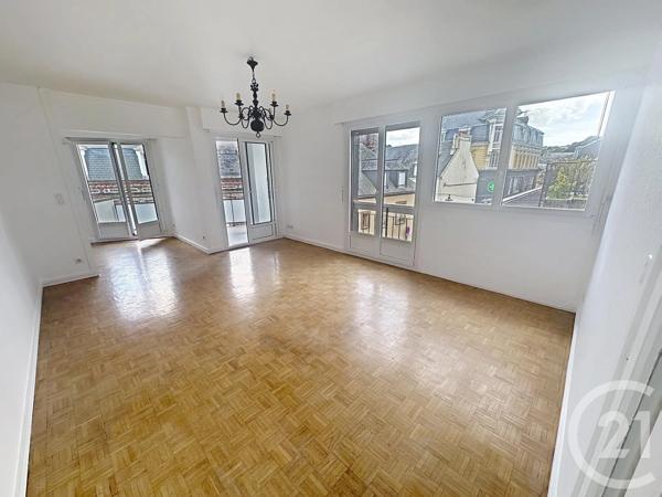 Appartement F4 à vendre  5 pièces - 116 m 2   FECAMP  - 76