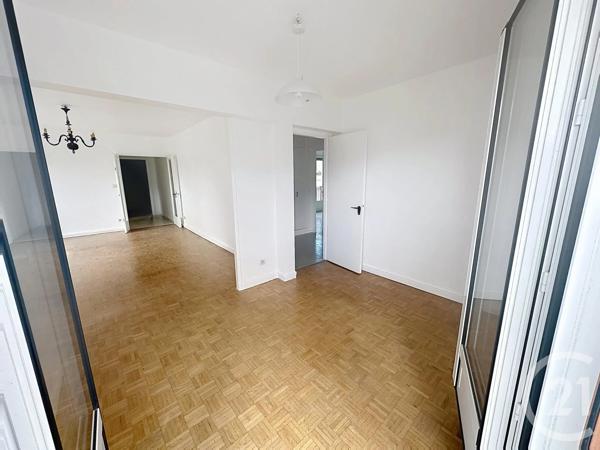 Appartement F4 à vendre  5 pièces - 116 m 2   FECAMP  - 76