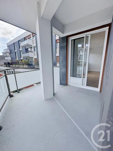 Appartement F4 à vendre  5 pièces - 116 m 2   FECAMP  - 76