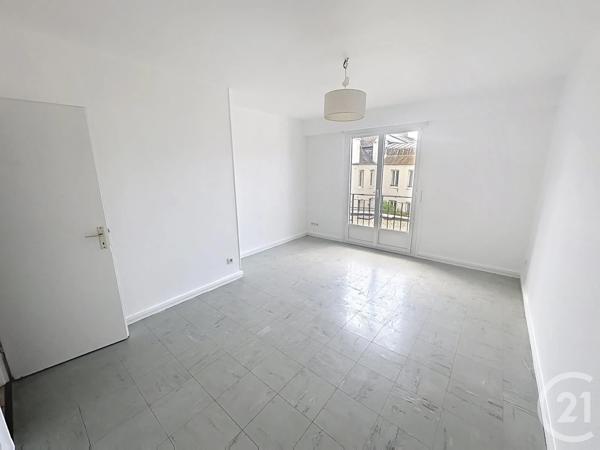 Appartement F4 à vendre  5 pièces - 116 m 2   FECAMP  - 76