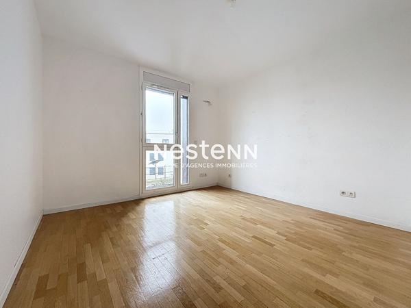ISSY LES MOULINEAUX - FORT D'ISSY - Vente Appartement 3 pièces de 59,10 m² avec grand balcon de 11 m²