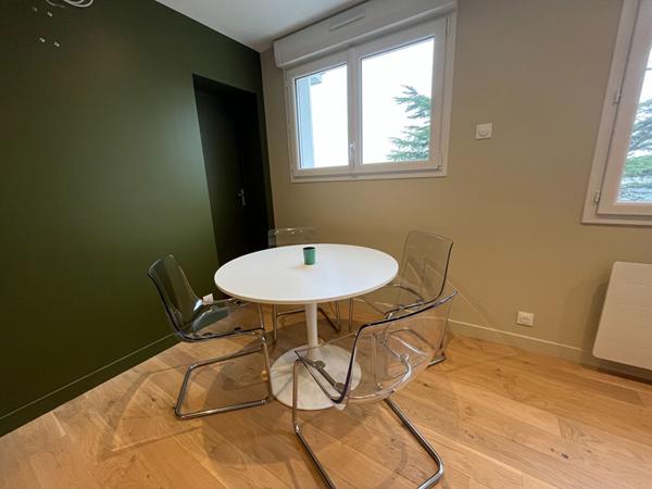 LA BAULE-MARCHE-STUDIO 25 M²