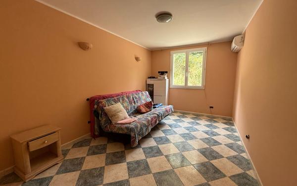 Maison à vendre    8 pièces • 190 m2 Borgo