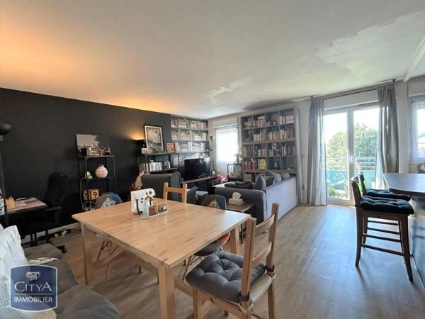 Appartement à louer 3 pièces 66.17m² Avignon (84000)