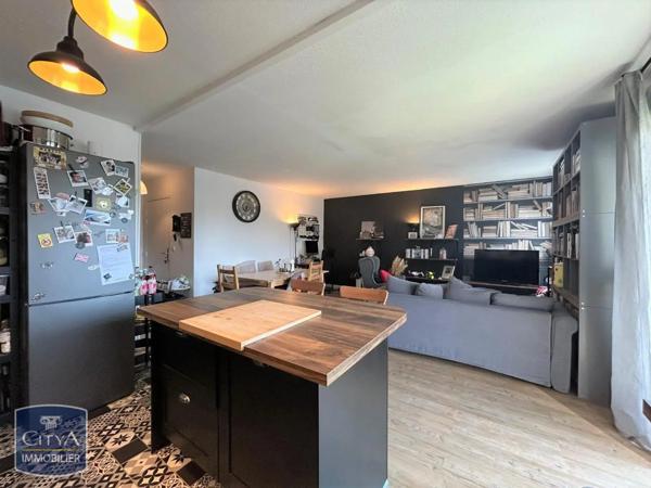Appartement à louer 3 pièces 66.17m² Avignon (84000)