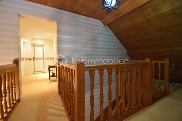 Maison traditionnelle de 225 m²