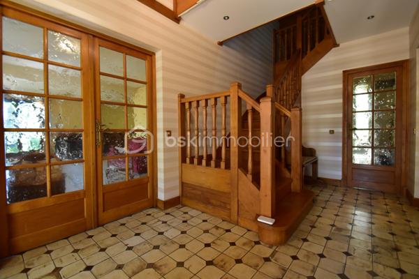 Maison traditionnelle de 225 m²