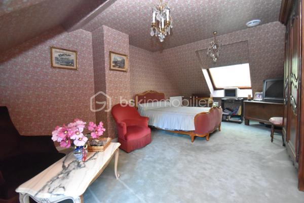 Maison traditionnelle de 225 m²
