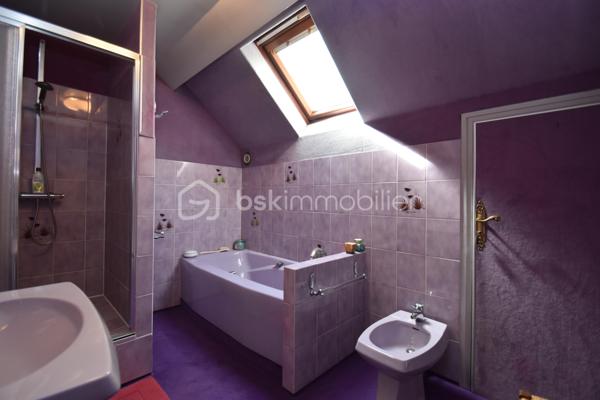 Maison traditionnelle de 225 m²