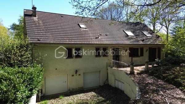 Maison traditionnelle de 225 m²