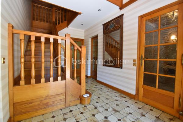 Maison traditionnelle de 225 m²