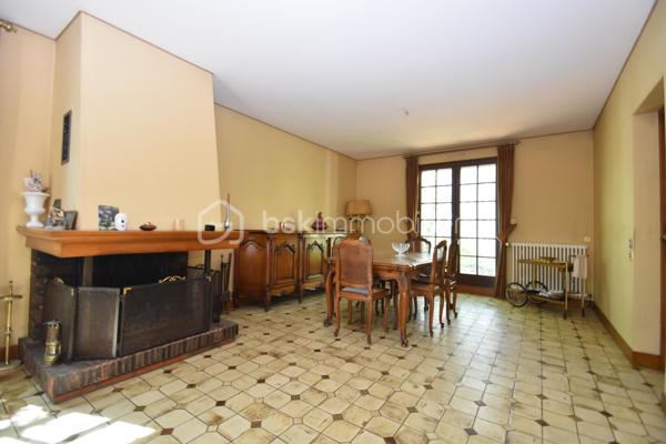 Maison traditionnelle de 225 m²