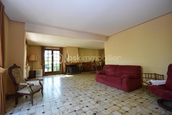 Maison traditionnelle de 225 m²