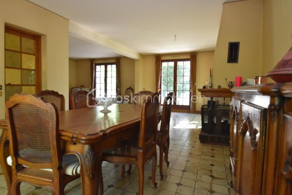 Maison traditionnelle de 225 m²