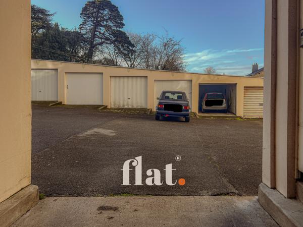 Garage
                                                                                                                                                
                                                                                                                                                
                                                                                                                                                                                                                                                                                                                        14  m²