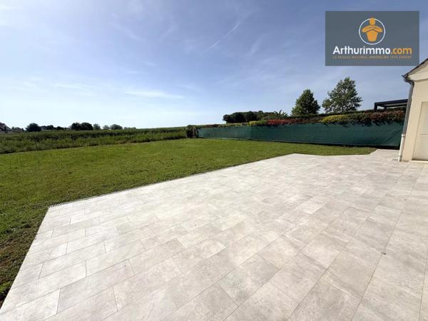 Location                                                      Maison
                        
                     5 pièces                      130 m2                     à Lachelle