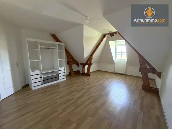 Location                                                      Maison
                        
                     5 pièces                      130 m2                     à Lachelle