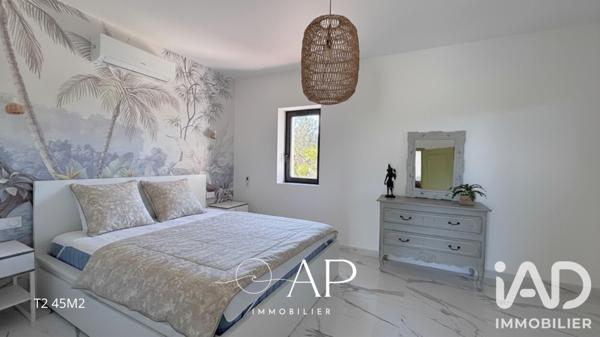 Maison à vendre 5 pièces 250 m² La Crau