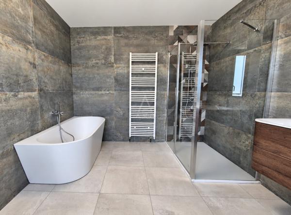 Maison familiale rénovée - Piscine - 6 chambres
