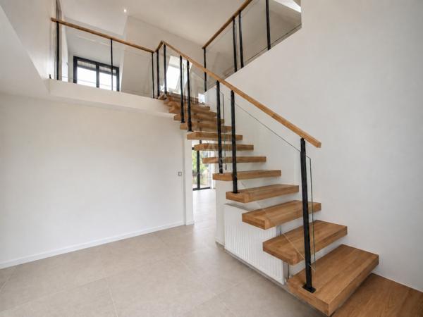 Maison familiale rénovée - Piscine - 6 chambres