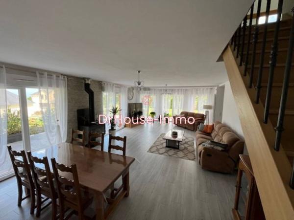 Maison à vendre 9 pièces de 241 m²