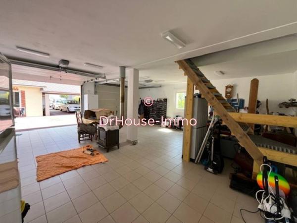 Maison à vendre 9 pièces de 241 m²