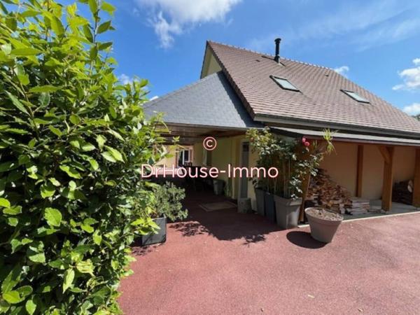 Maison à vendre 9 pièces de 241 m²