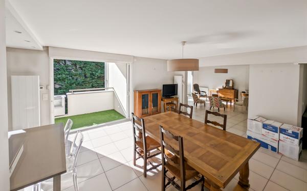 Appartement à vendre    5 pièces • 128,22 m2 Tassin-la-Demi-Lune