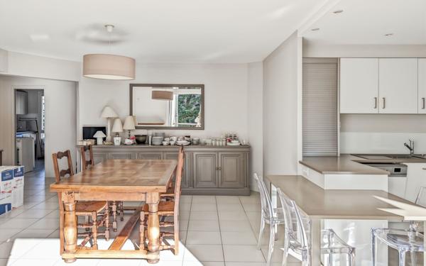 Appartement à vendre    5 pièces • 128,22 m2 Tassin-la-Demi-Lune