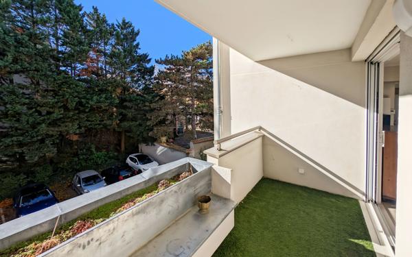 Appartement à vendre    5 pièces • 128,22 m2 Tassin-la-Demi-Lune