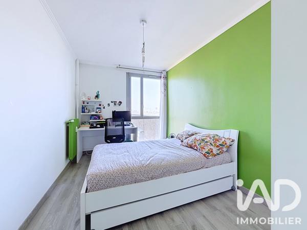 Appartement à vendre 3 pièces 70,36 m² Pierrefitte-sur-Seine
