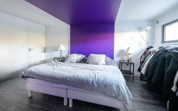 Maison à vendre    8 pièces • 327,59 m2 Montévrain