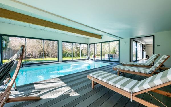 Maison à vendre    8 pièces • 327,59 m2 Montévrain