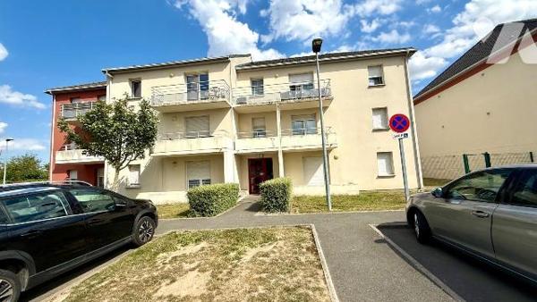 Appartement à Noyelles-sous-Lens .

Cet appartement au rez-de-chaussée d' un immeuble de 2015...