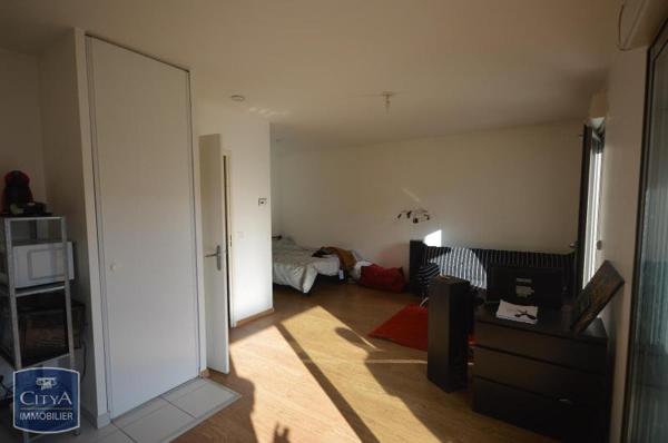 Appartement à louer 1 pièce 34.96m² Cholet (49300)