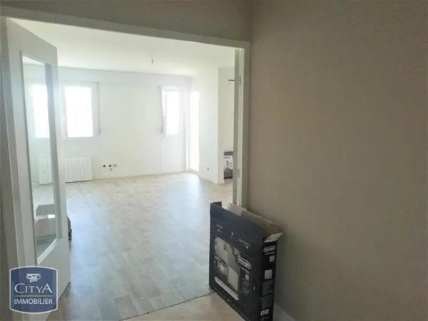 Appartement à louer 4 pièces 78.81m²